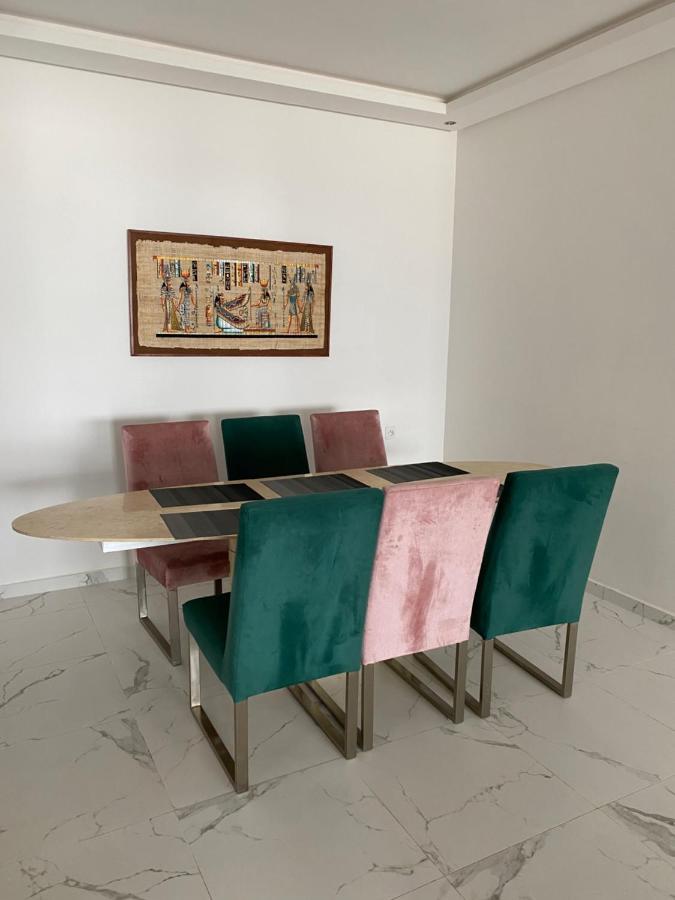 Lovely 4-Bedroom Condo With Pool Rabat Exterior photo