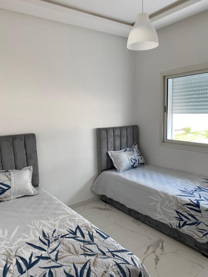 Lovely 4-Bedroom Condo With Pool Rabat Exterior photo